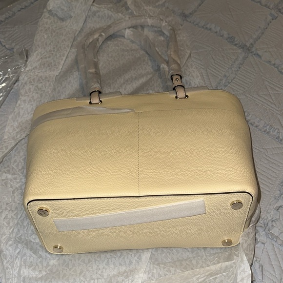 Purse - Picture 3 of 5